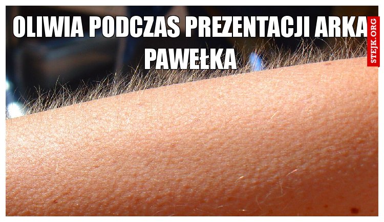 Oliwia podczas prezentacji Arka Pawełka