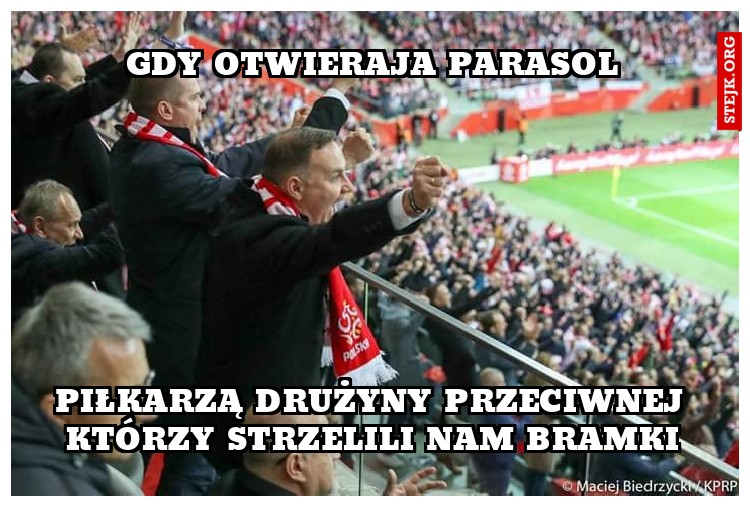 Gdy otwieraja parasol